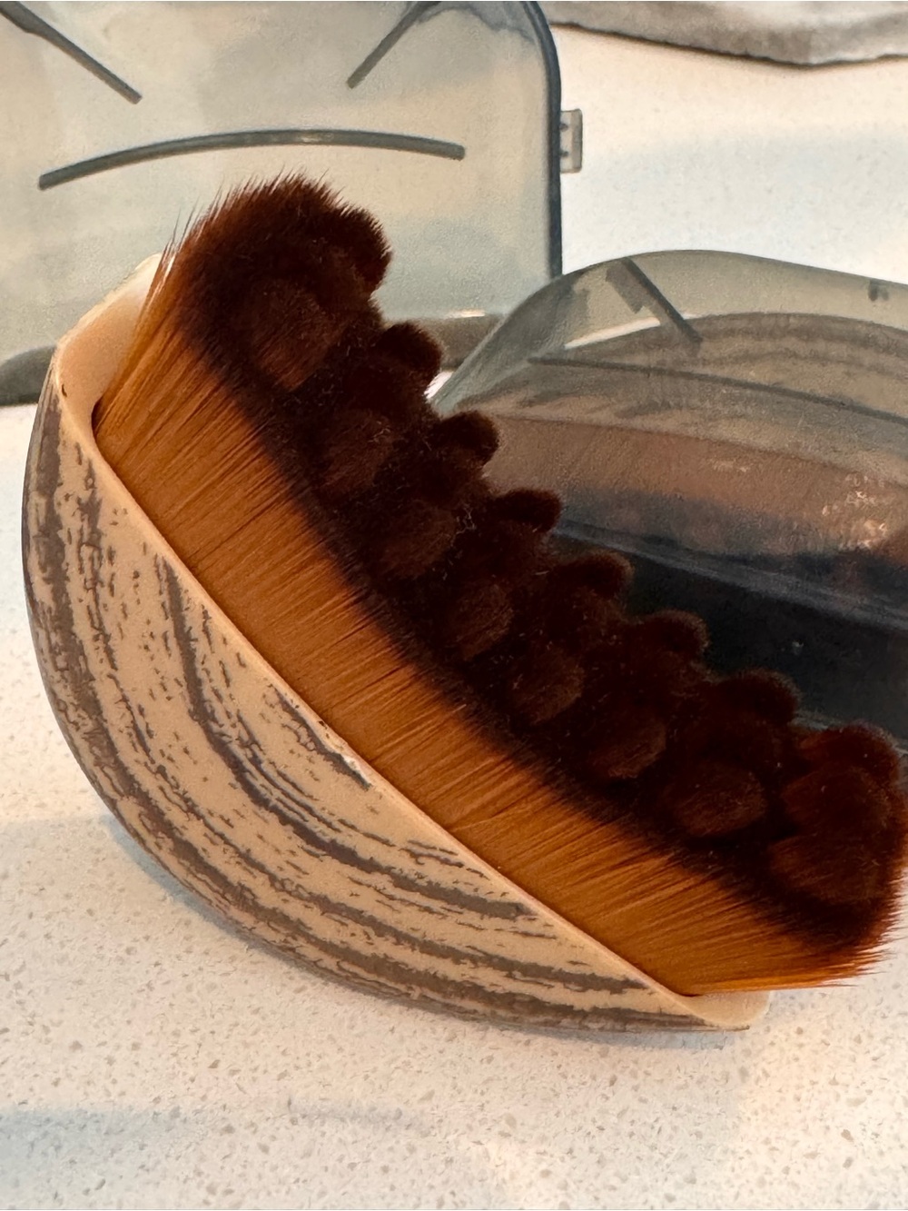 Recuvia lymphatic contouring face brush